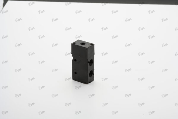 Control Valve Three Port